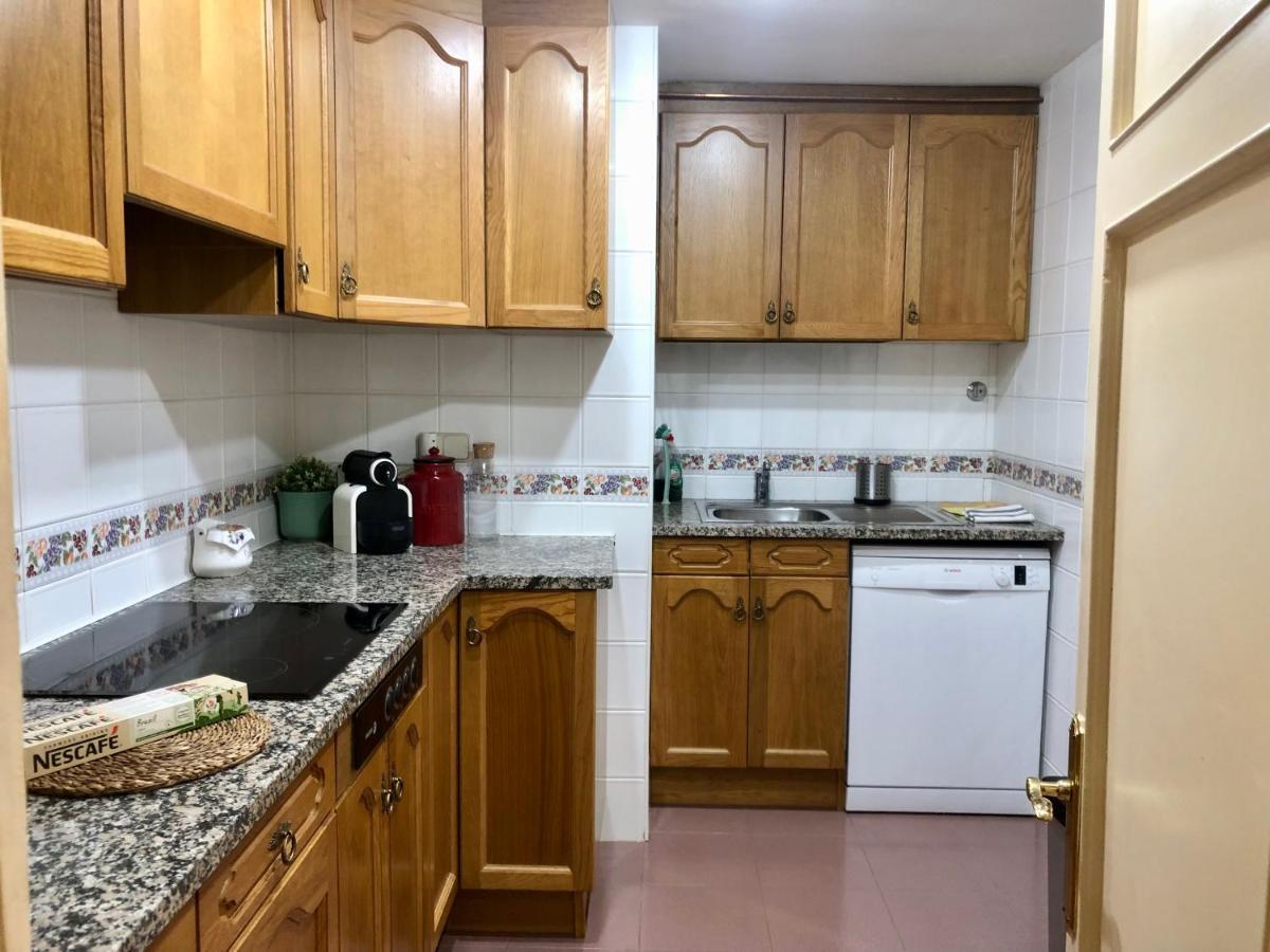 Maison Biscuit. Apartament A La Placa De La Vila Кампродон Экстерьер фото